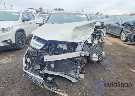 2016 Audi Q3 Prestige z USA, uszkodzony, nr VIN WA1GFCFS0GR010535